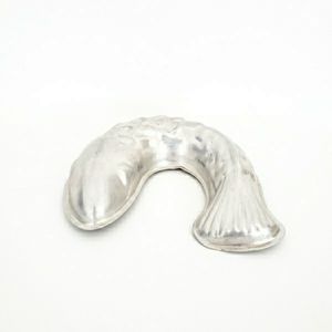 Vintage Aluminum Tin Fish Mould